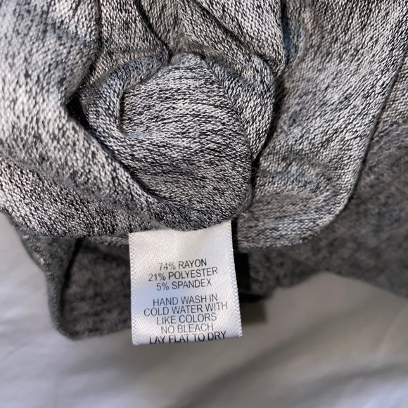 Gibson Off The Shoulder Grey Sweater - Picture 3 of 16